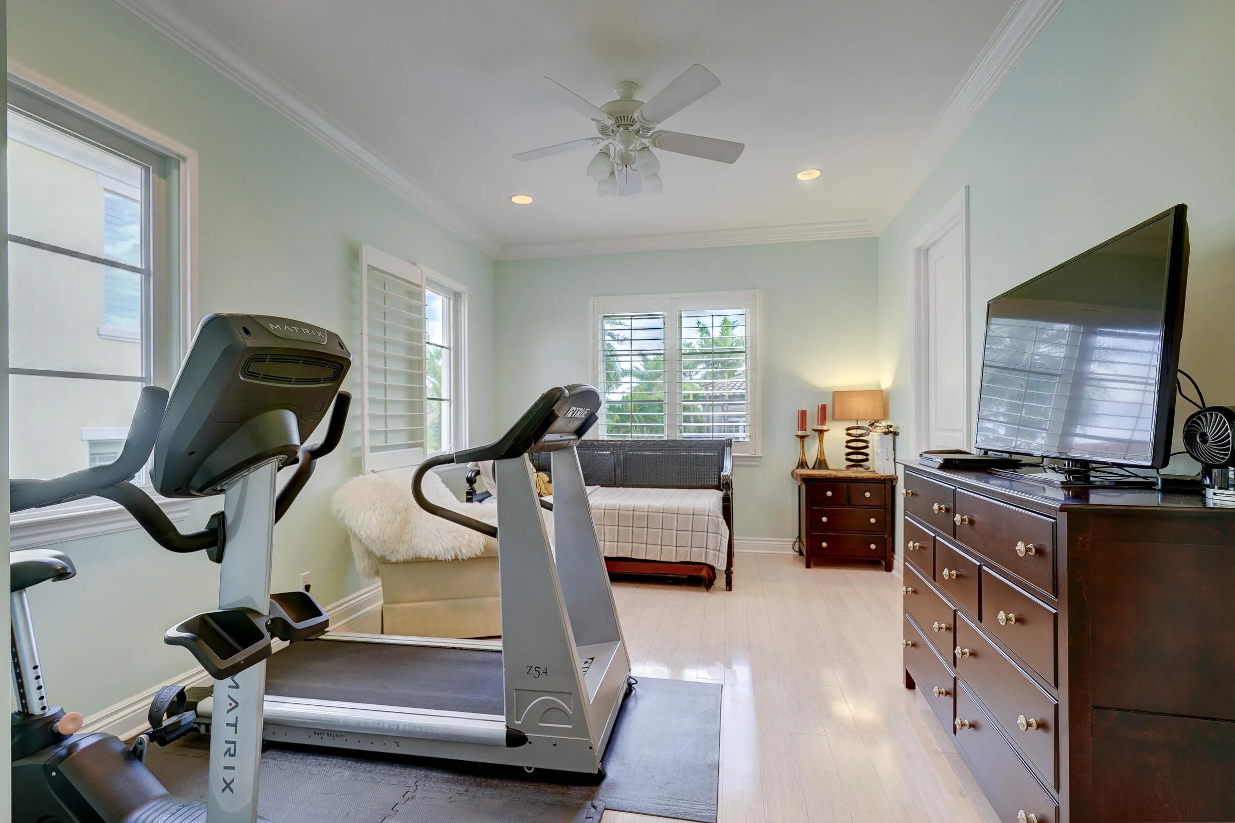 2775LakeDr-68