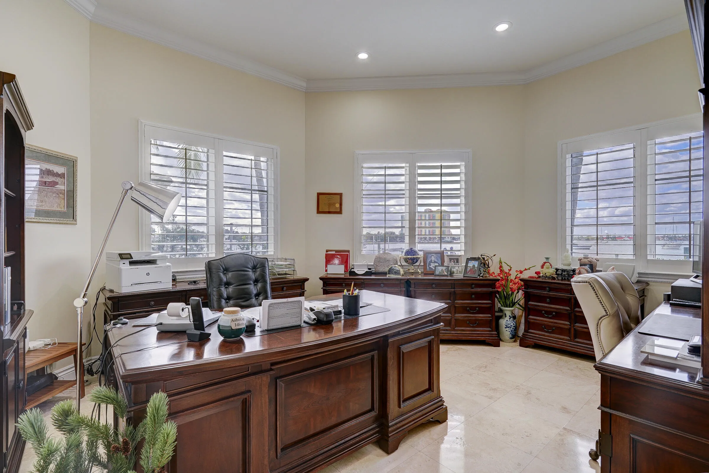 2775LakeDr-23