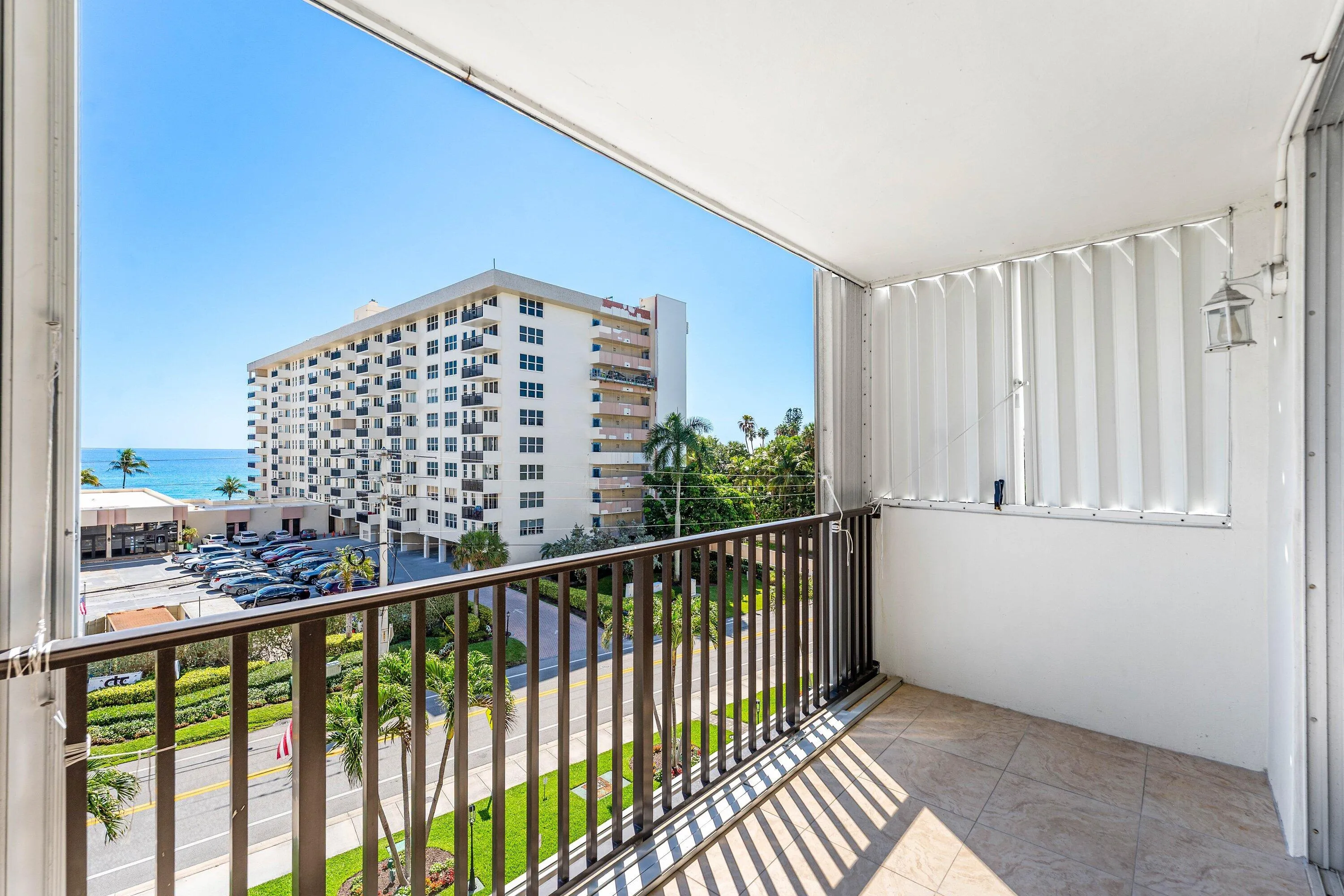 025-1150HillsboroMile-508-HillsboroBeach