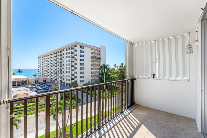 025-1150HillsboroMile-508-HillsboroBeach