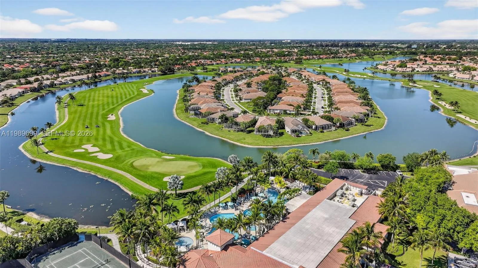Located within exclusive Aberdeen Golf & Country Club, a mandatory membership community, residents enjoy access to championship golf, tennis, pickleball, resort-style pools, a state-of-the-art fitness and aquatics center, and multiple dining venues. A vibrant social calendar creates an active, connected lifestyle.