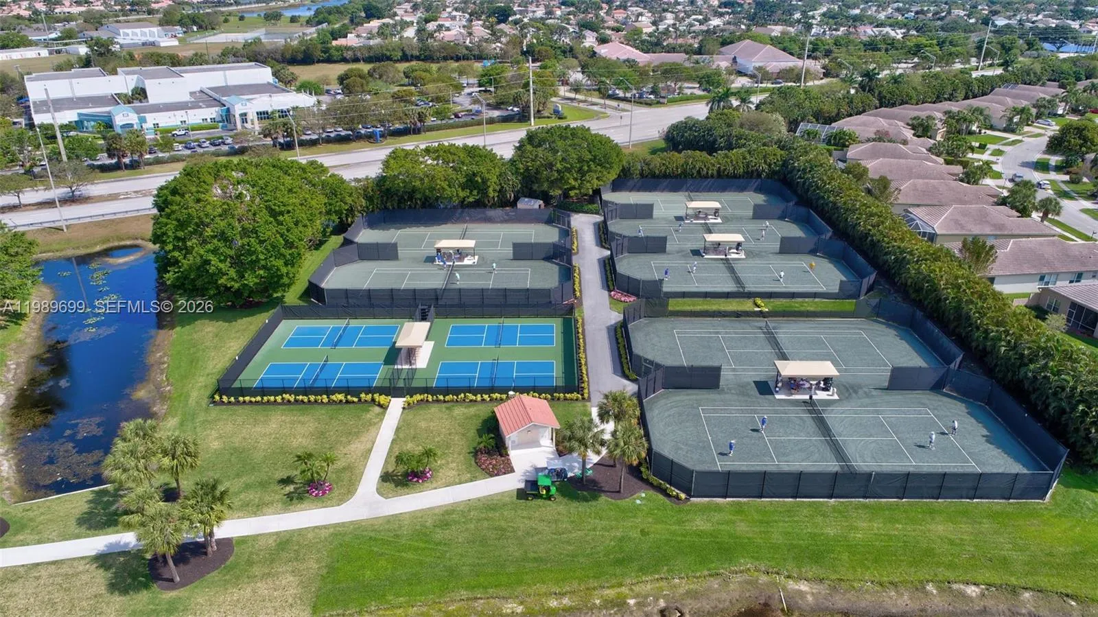 Located within exclusive Aberdeen Golf & Country Club, a mandatory membership community, residents enjoy access to championship golf, tennis, pickleball, resort-style pools, a state-of-the-art fitness and aquatics center, and multiple dining venues. A vibrant social calendar creates an active, connected lifestyle.