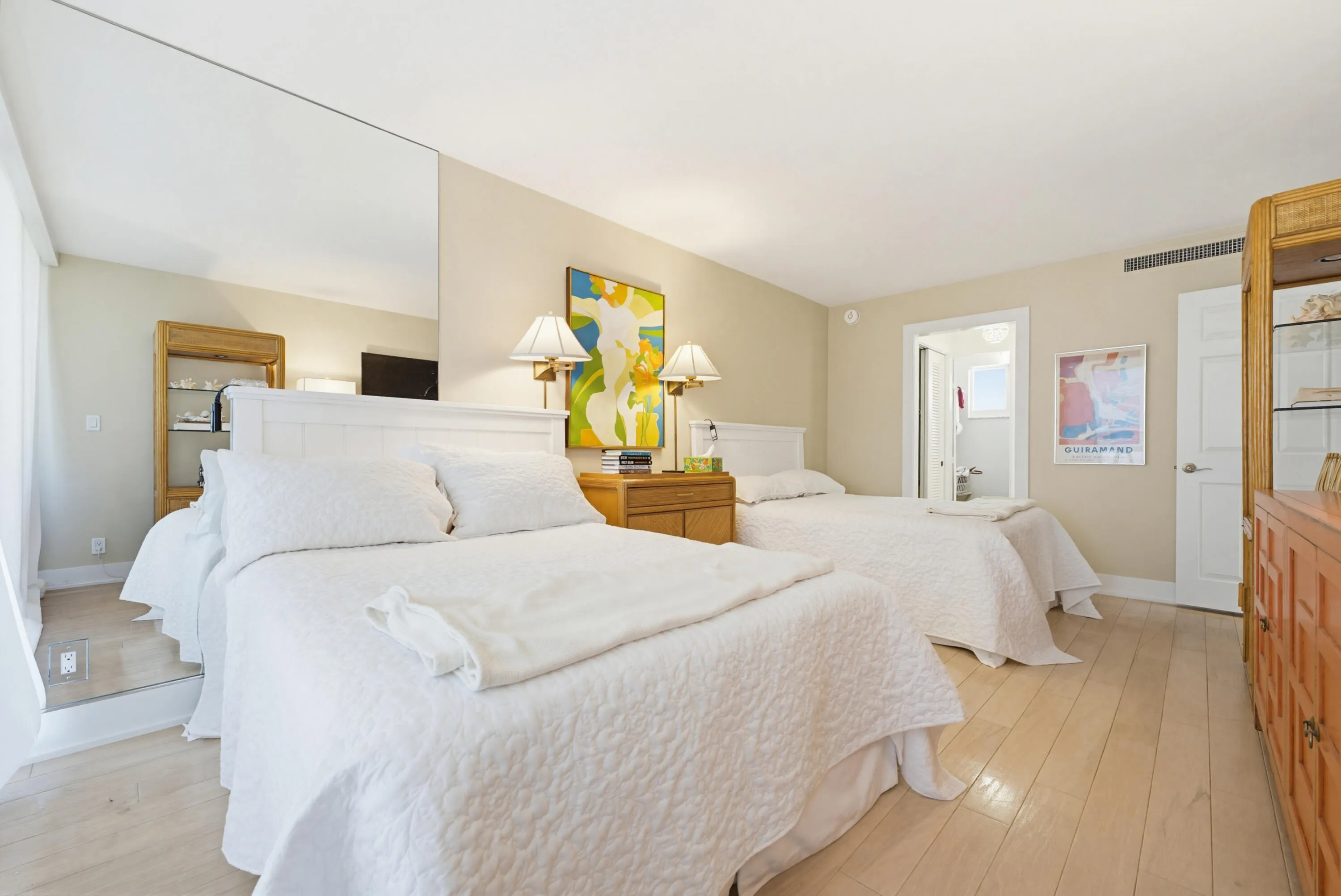 2505 S Ocean (21)