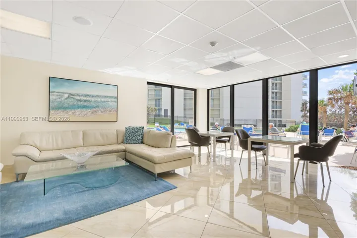 Condo siting area