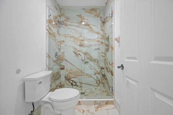 Guest Bathroom 2