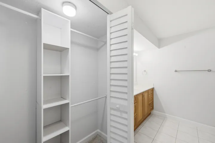 Master Bedroom Closet