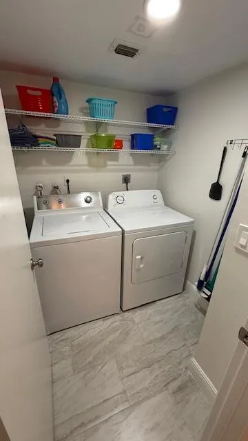 In-Unit Washer/Dryer