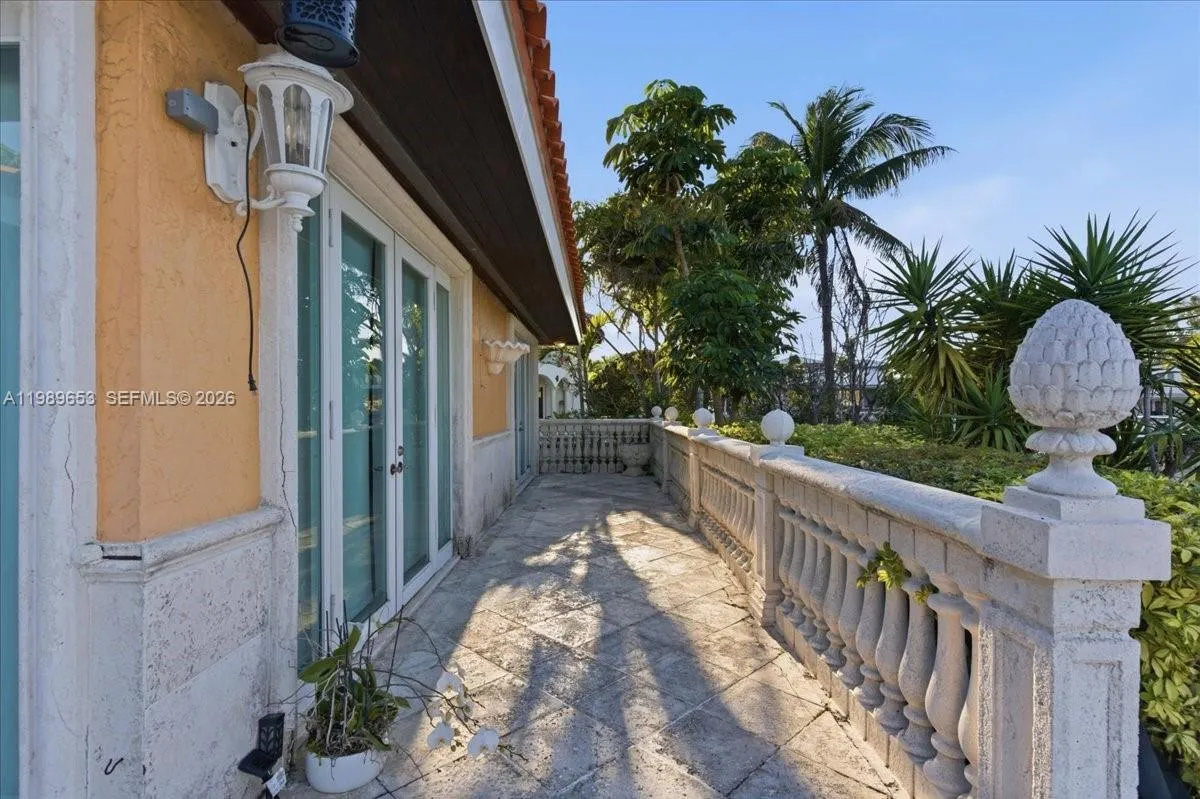 Property photo 78