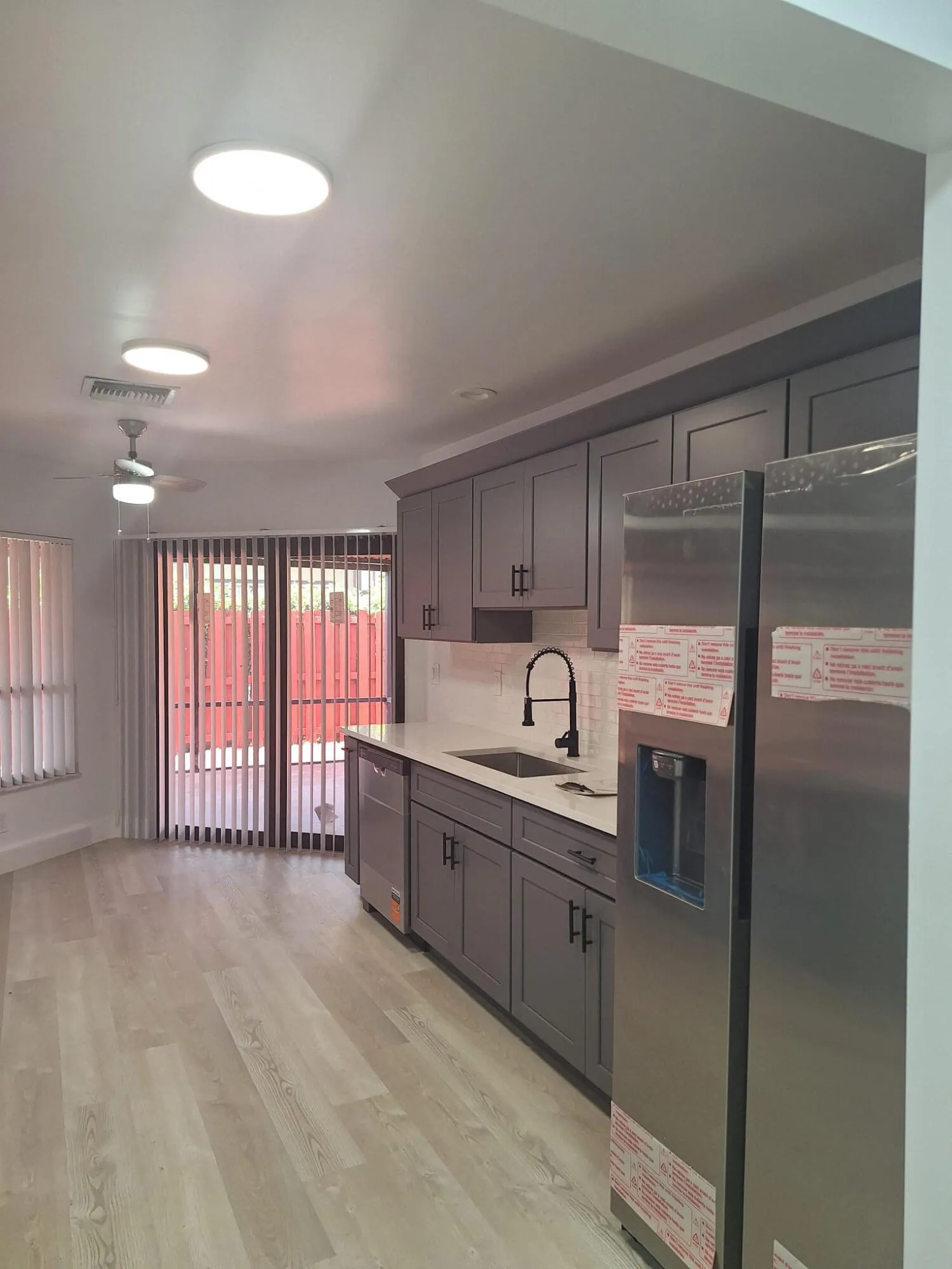 Den : Formal dining room
