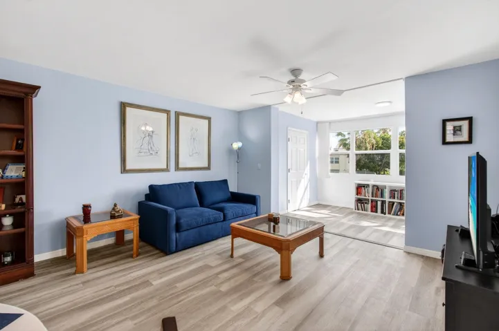 Living Room /Dining Room