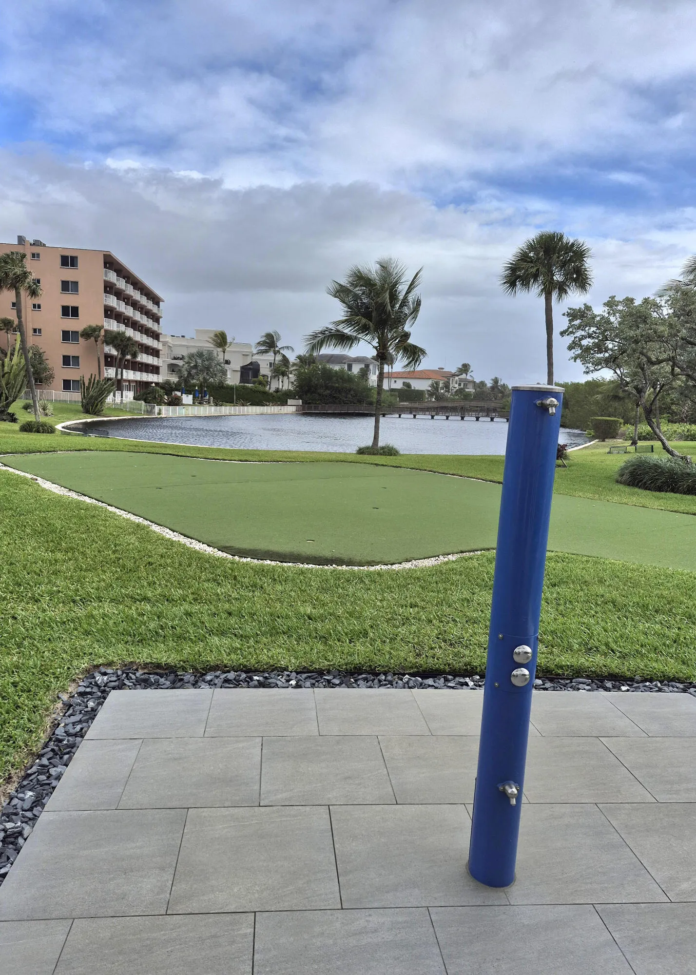 TW MINI GOLF