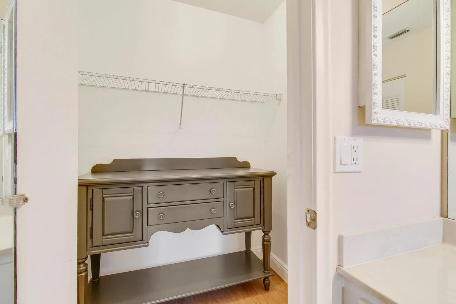 Primary Closet 2