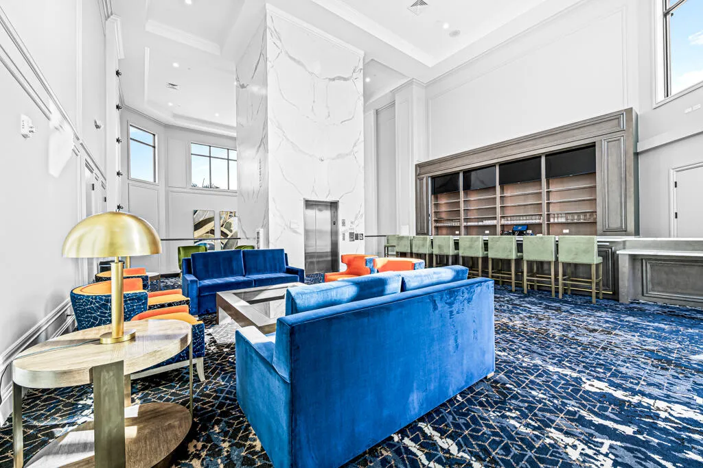 15 CLUBHOUSE UPPER LOUNGE 2