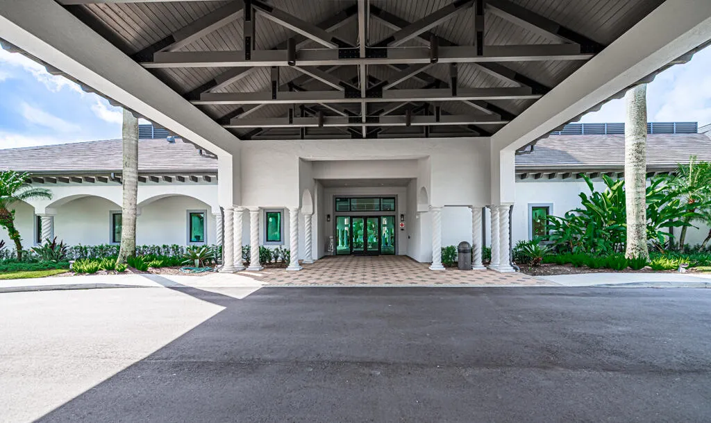 4 clubhouse front portico