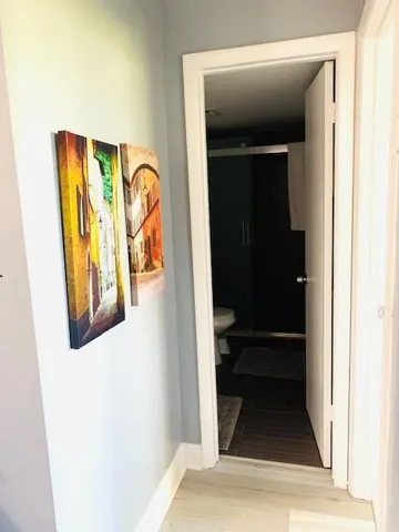 737- Pic 24