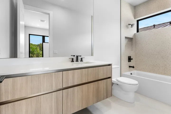 026-207Southeast5thStreet-DelrayBeach-FL