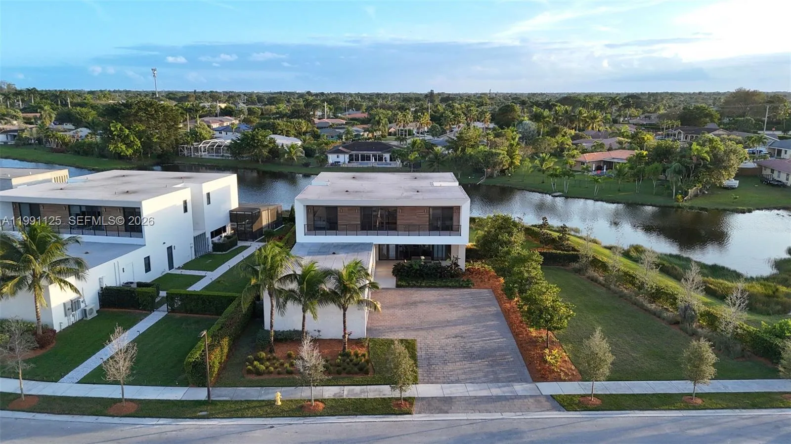 Property photo 98