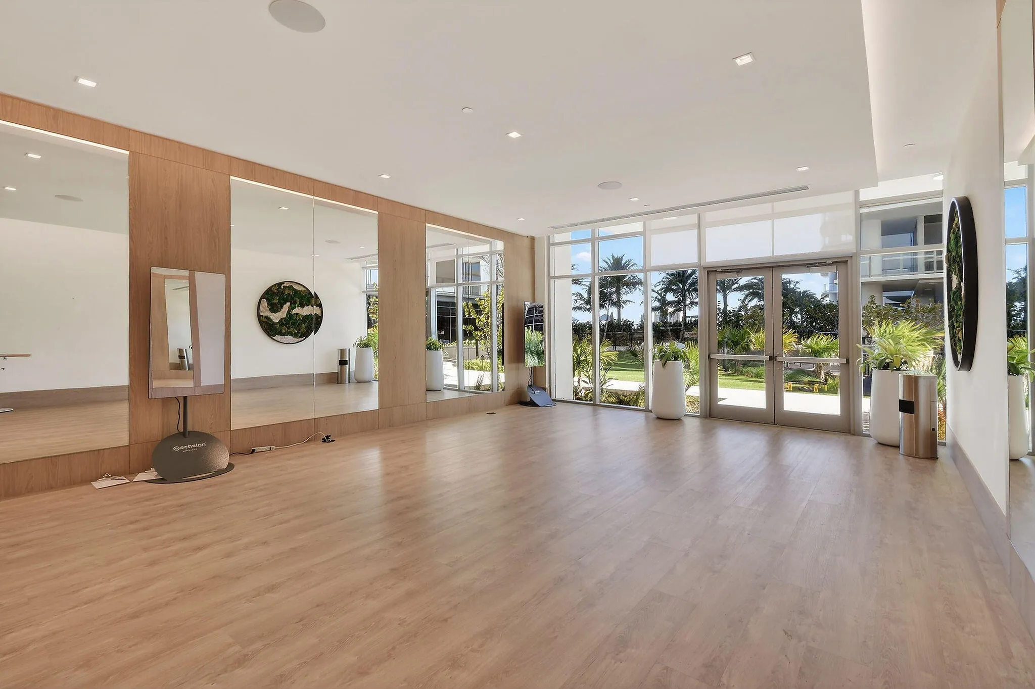 Yoga, Pilates Room