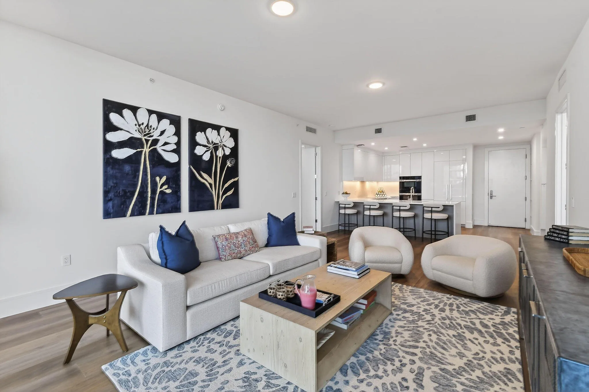 220LakeShoreDr#715(14) (1)