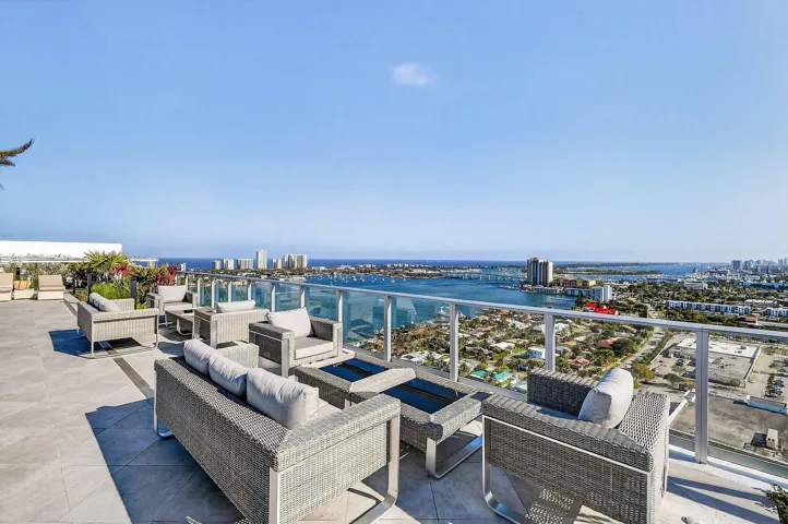 Rooftop Seating
