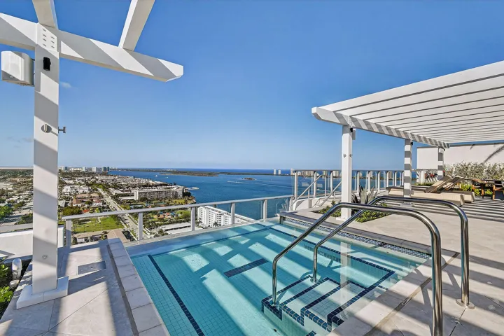 Rooftop Spa