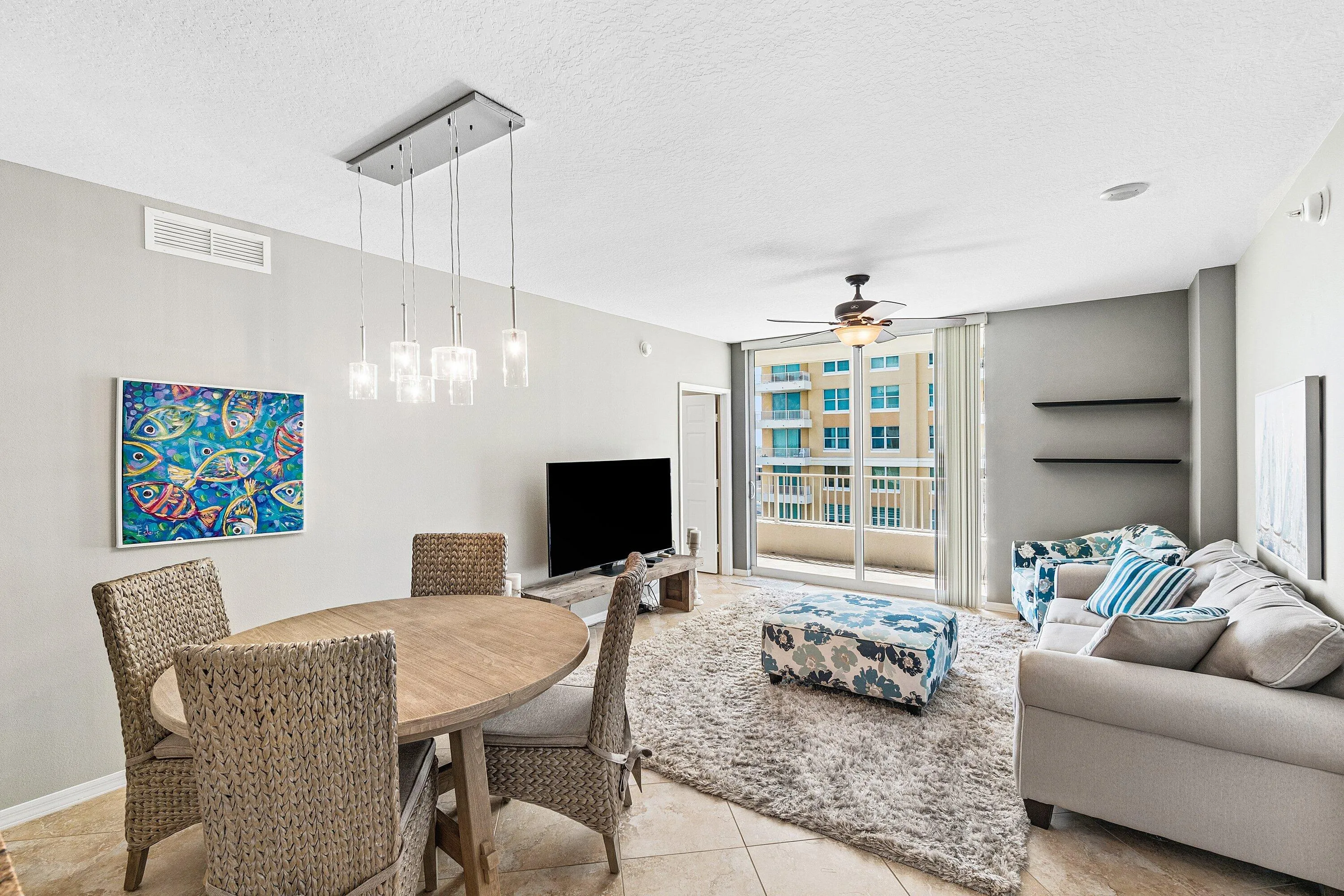 009-700EastBoyntonBeachBoulevard-803-Boy