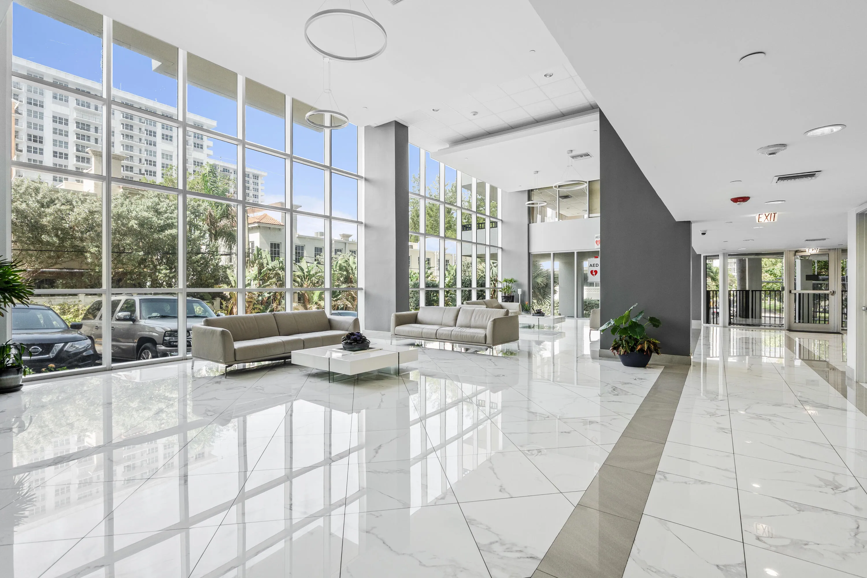 525 N Ocean Blvd