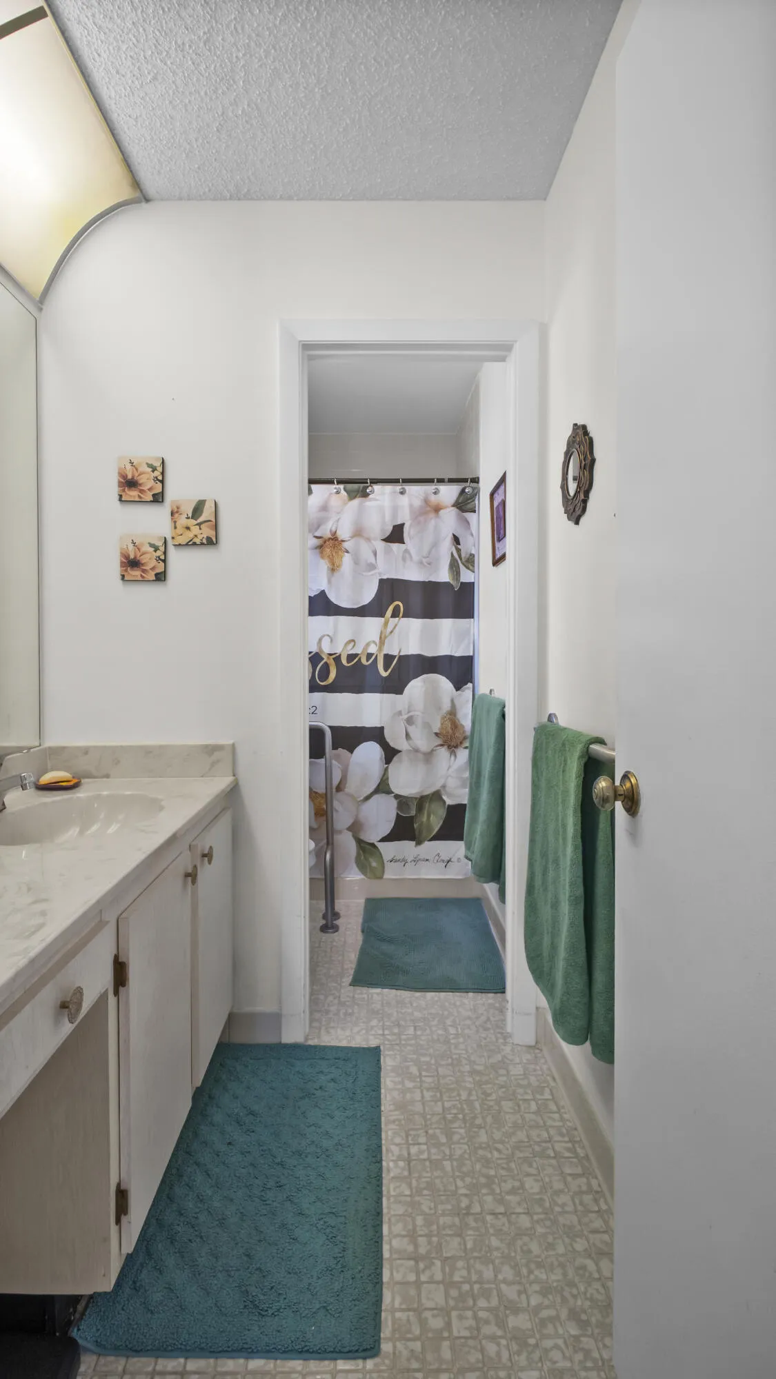 Primary Bathroo