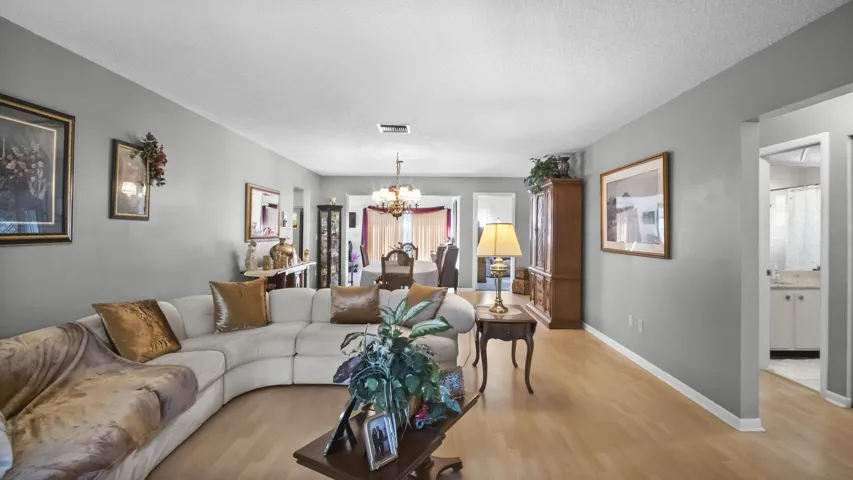 Entrance - Living Room
