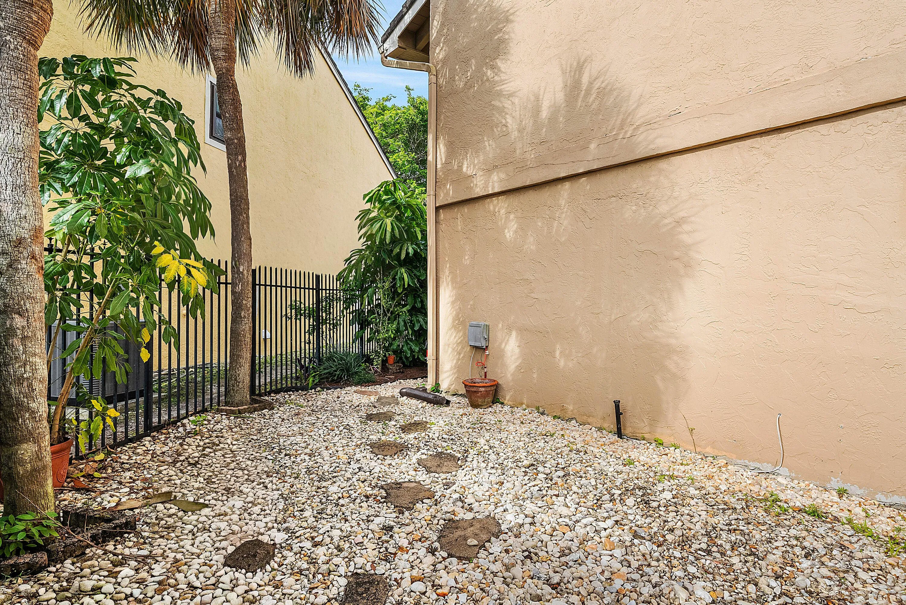 Property photo 45