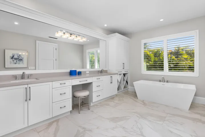Master Bath 3