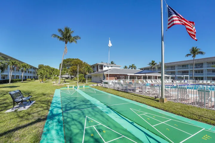 shuffleboard