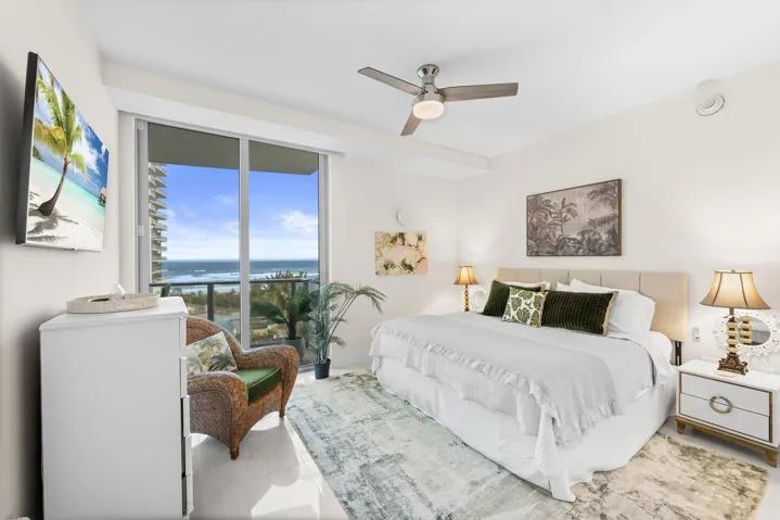 2nd Bedroom (king)