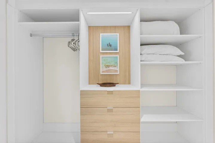 3rd Bedroom/Office Closet