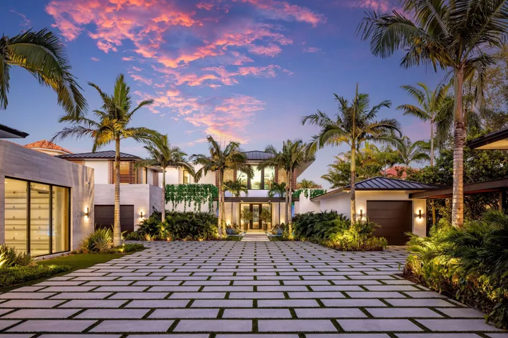 Twilight Exterior 9