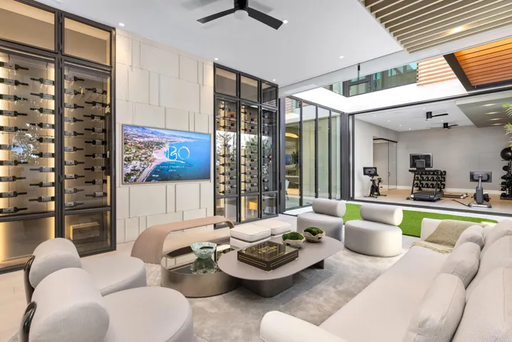 Lounge 3