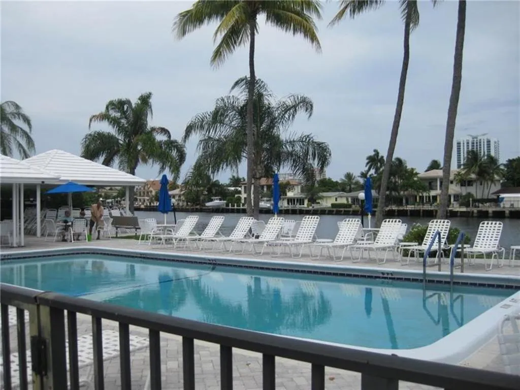 Pool and BBQ on intracoastal