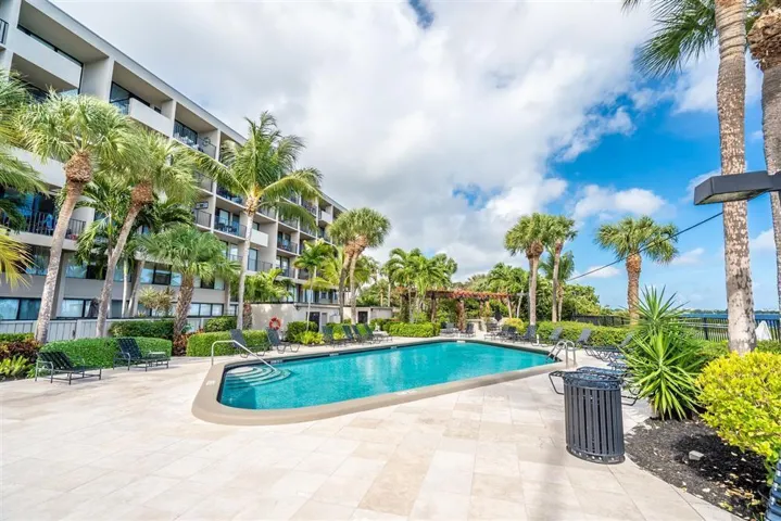 pool