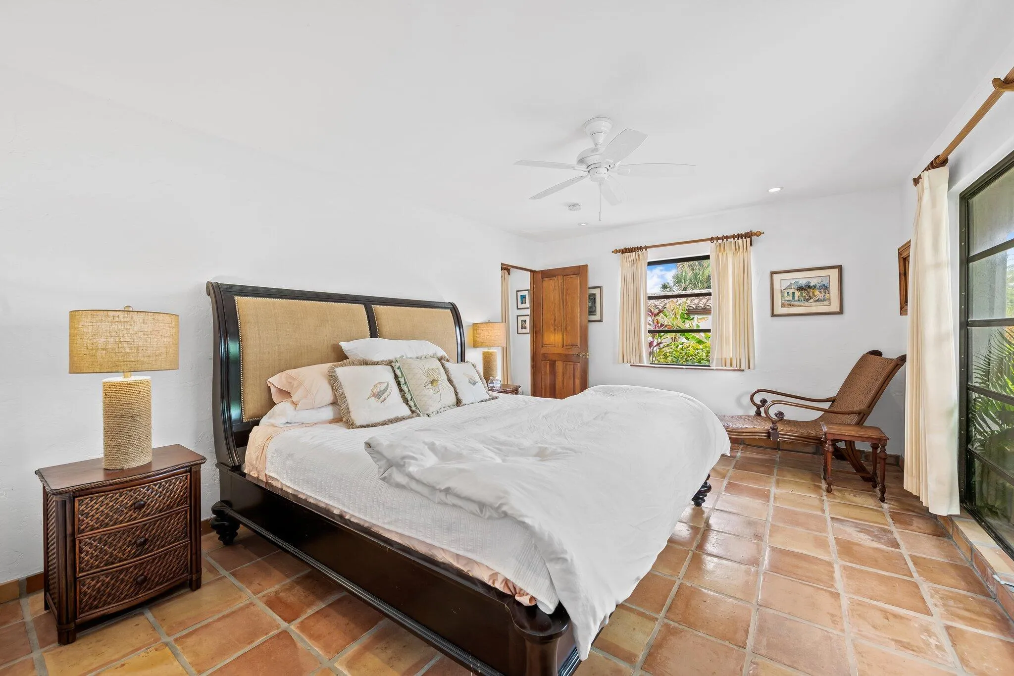 Guest Quarters BR 2