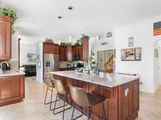 Kitchen 4