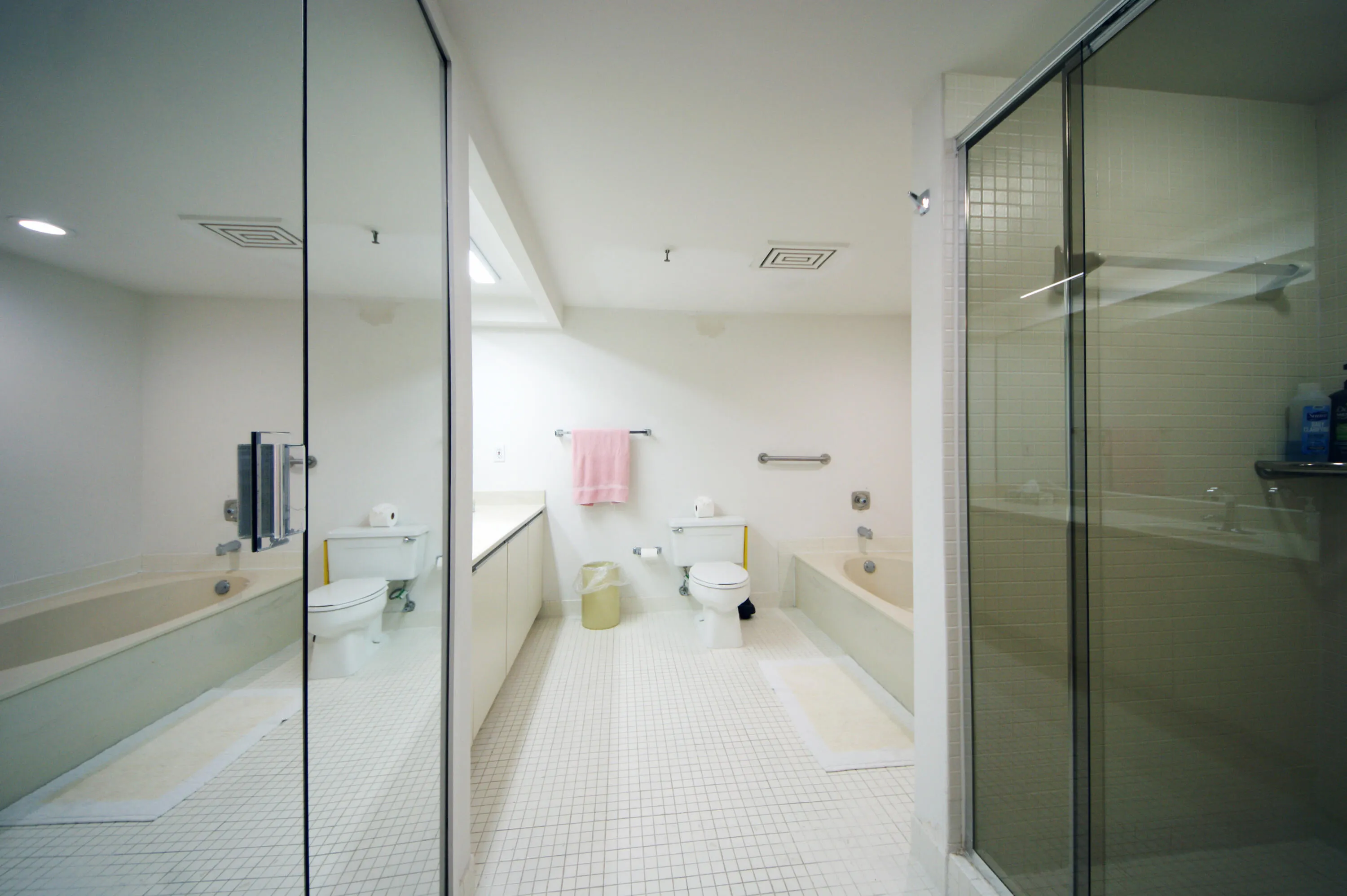 60 Master Bath DSC00888