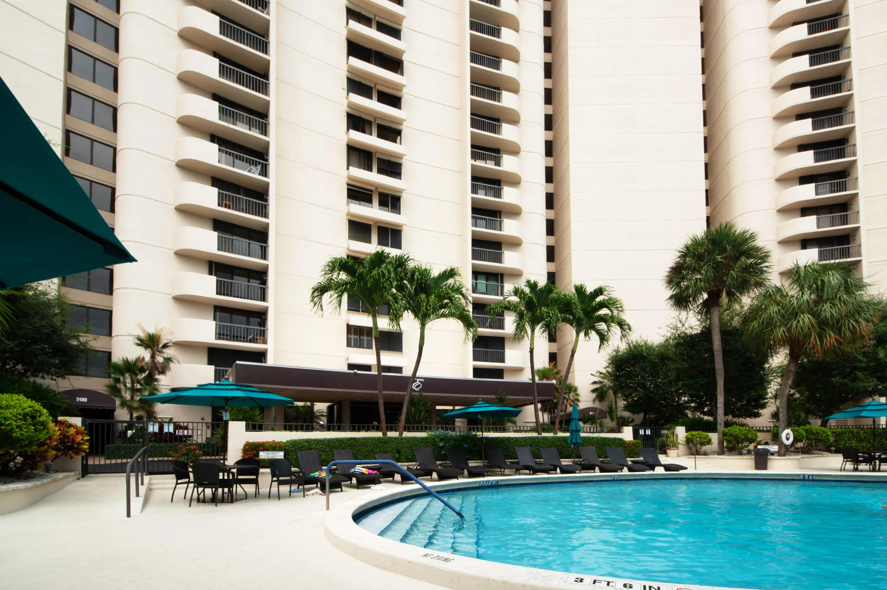 161 Pool_DSC05210