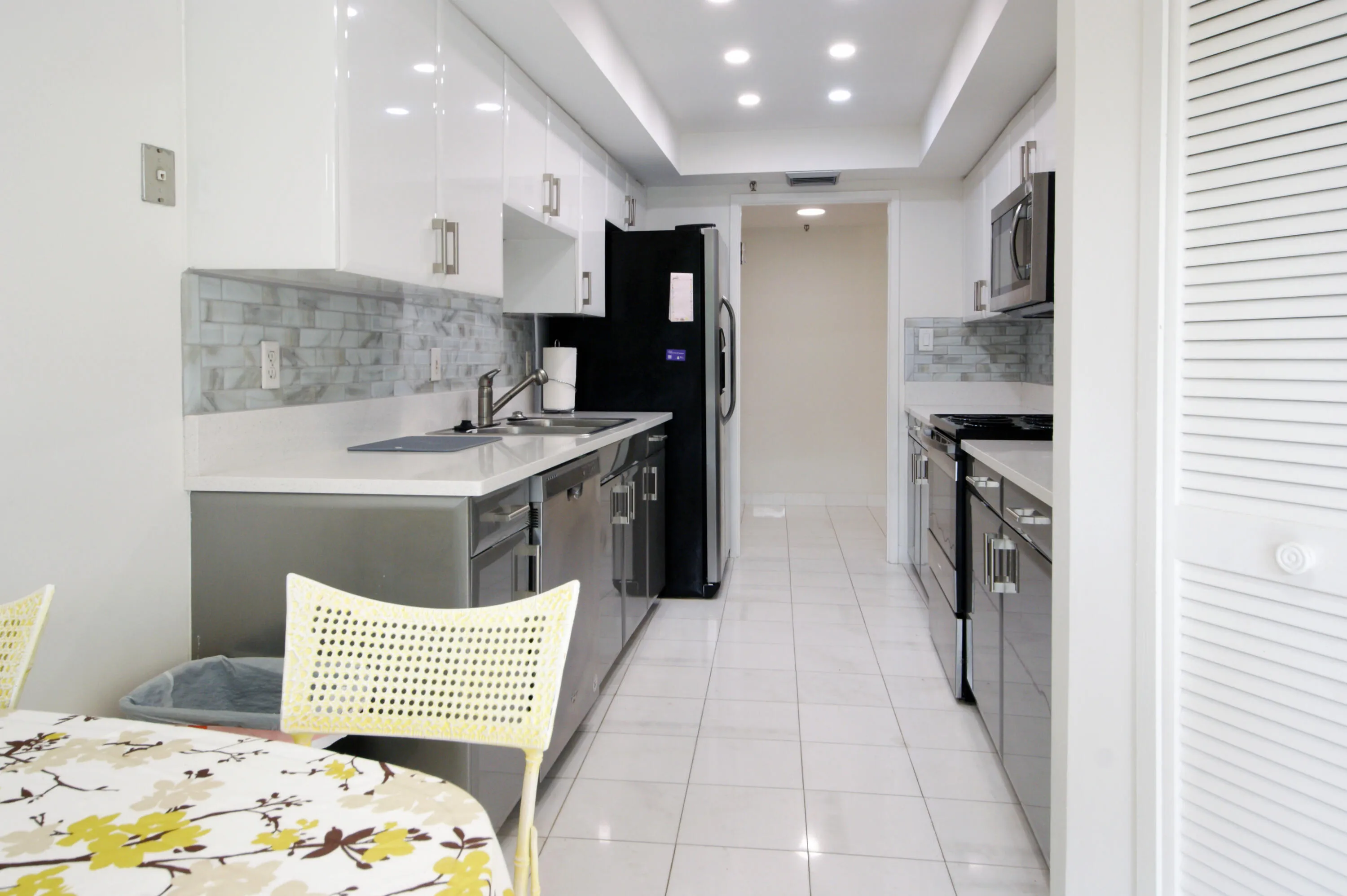 40 Kitchen DSC00872