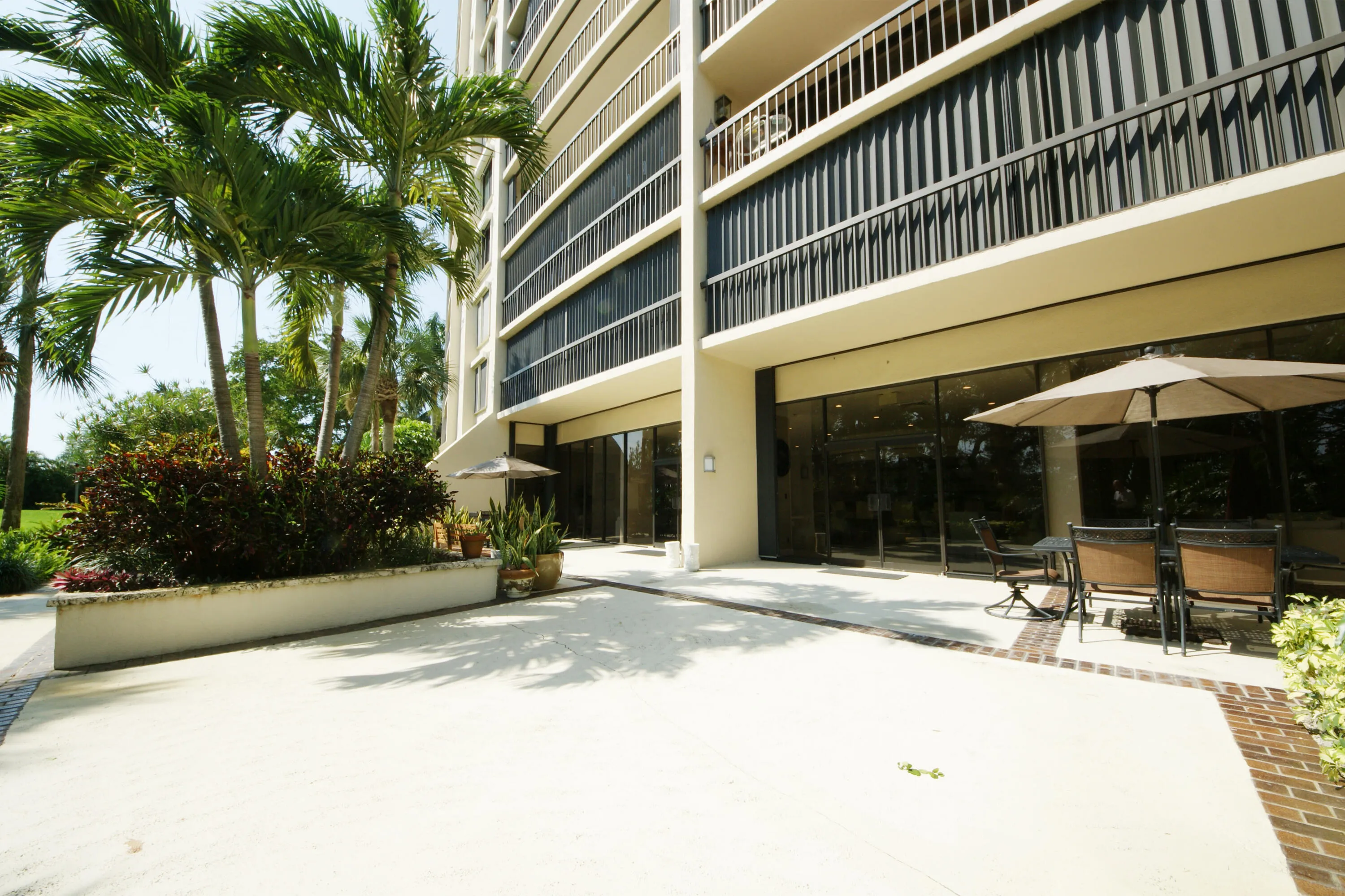 155 Patio a DSC05124