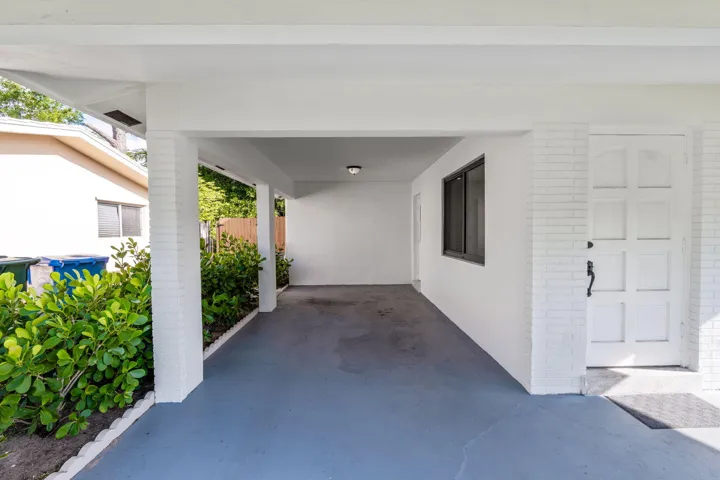 5-web-or-mls-A7409383