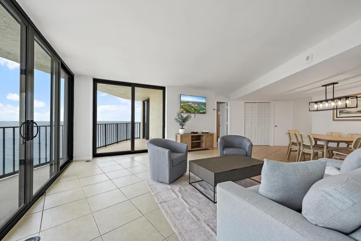 5420 N Ocean Dr 1803-6