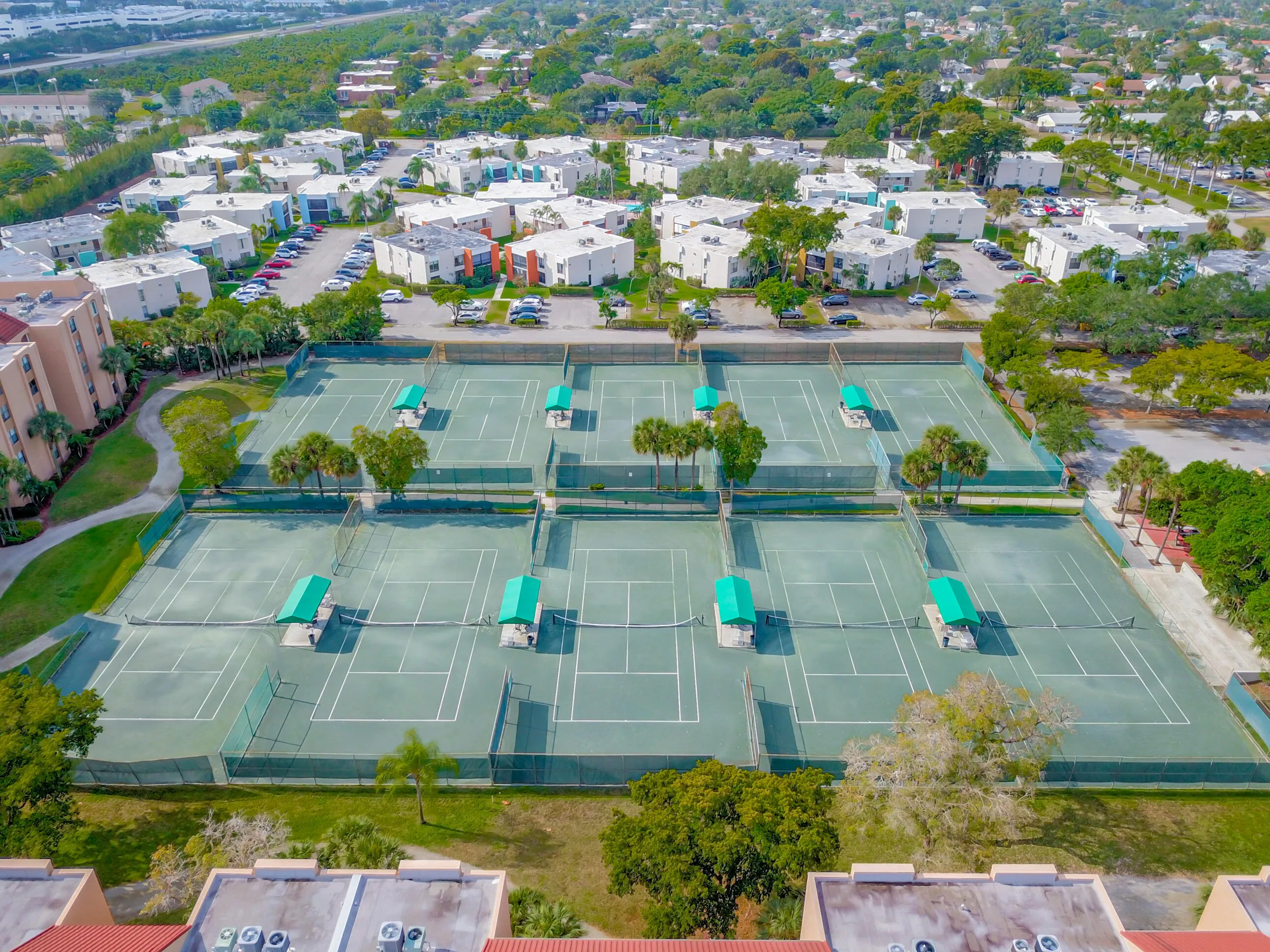 Tennis Center