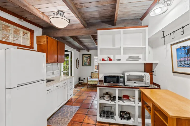 SECONDARY_KITCHEN_ANGLE_DT