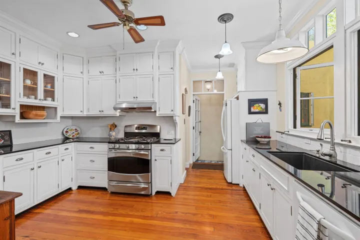 KITCHEN_ANGLE_DT