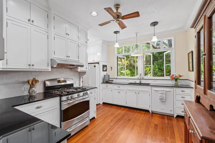 KITCHEN_ANGLE_3_DT